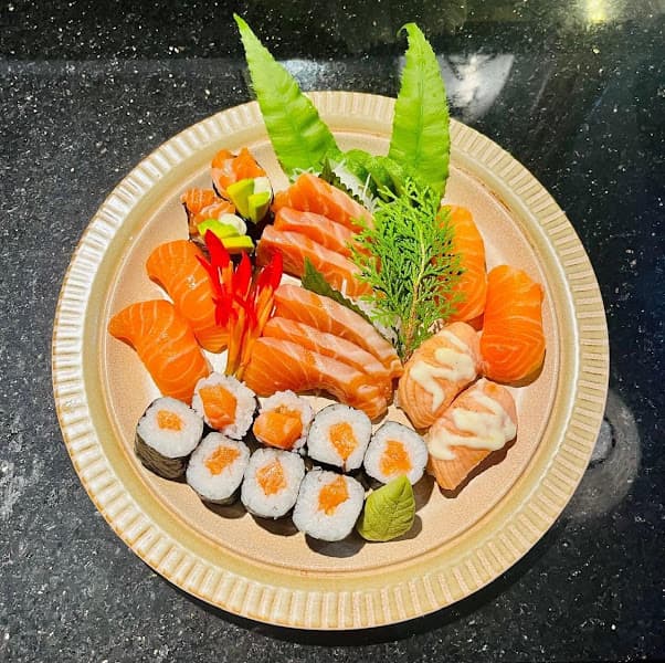 Hình ảnh Ngon Sushi & Yakiniku - 4