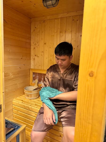 Massage nam Gò Vấp - Hi Spa