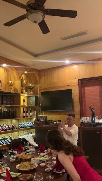 Hình ảnh Caballo Restaurant - Thế Giới Rượu Vang - 4