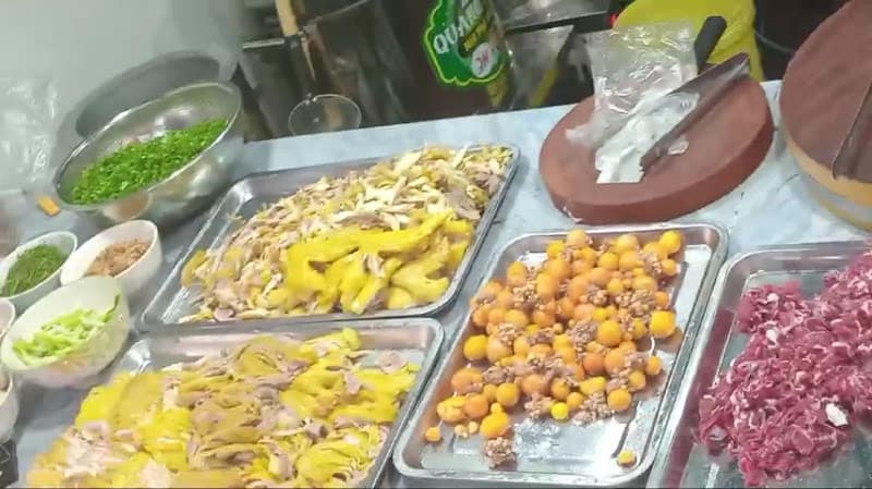 Hình ảnh Phở Gà Dông Ưng 2, Cơm Gà Dông Ưng 2 - 3