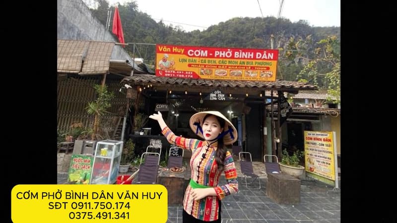 Hình ảnh cơm phở văn huy - 2
