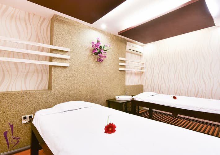 Hình ảnh Kalin Spa - Massage vai cổ gáy- Body massage -Foot massage- Gội đầu - 2