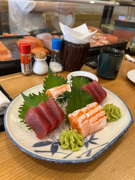 Hình ảnh Sushidokoro Yutaka Restaurant - 2