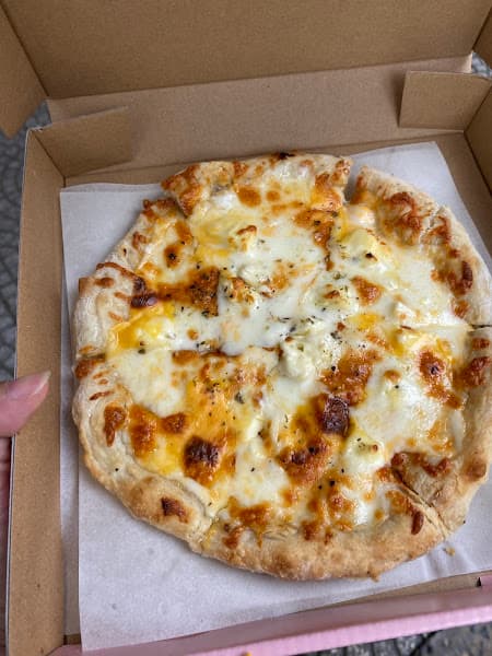 Hình ảnh CHEE-SE PIZZA - VINCOM - 4