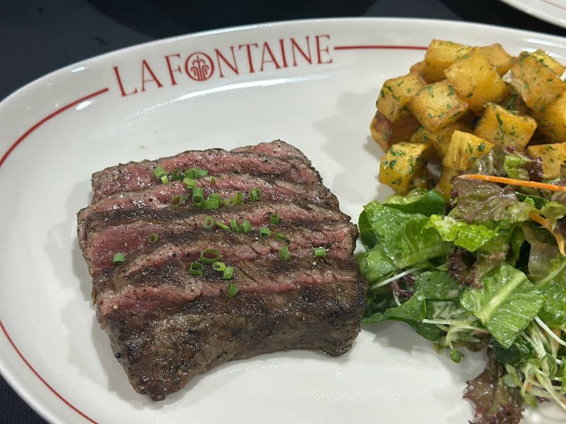 Hình ảnh La Fontaine French Bistrot - 3