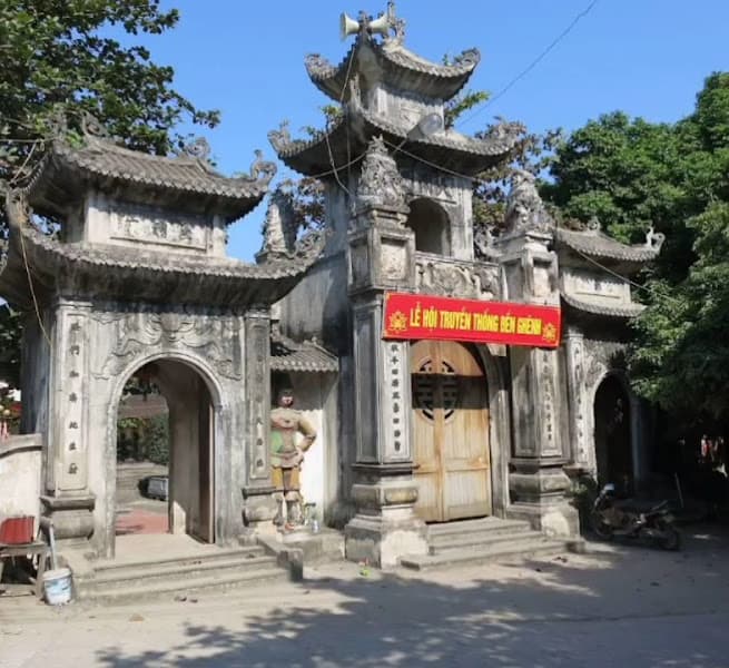 Hình ảnh Đền Ghênh " Đền thờ gốc của Hoàng Thái Hậu Ỷ Lan " - 4