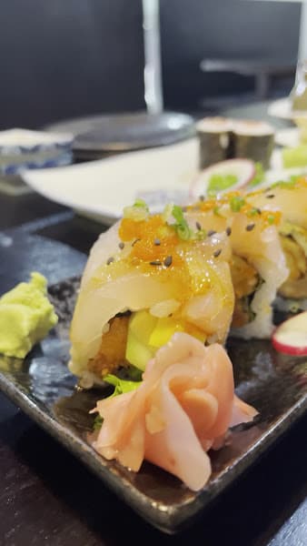 Hình ảnh Akataiyo Sushi (赤太陽 レストラン) - 2