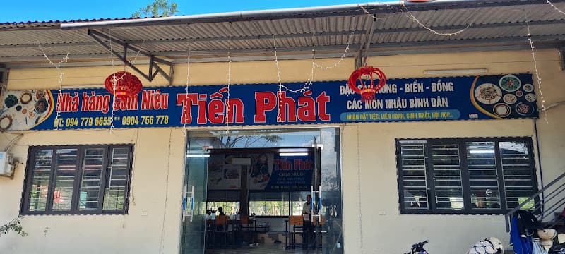 Cơm niêu Tiến Phát