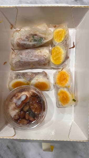 Hình ảnh THÈM GÌ CŨNG CÓ - TÔN ĐẢN - 2