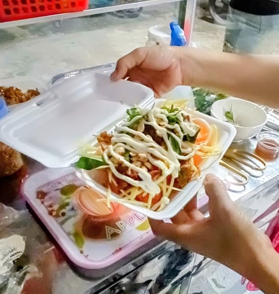 Hình ảnh Cà phê pha máy - Bánh tráng trộn Nhã Vy - 4