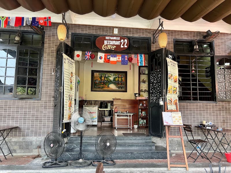 Ảnh bìa Vietnamese Food - Hue Local Food & FastFood 22 Restaurant (Huế)
