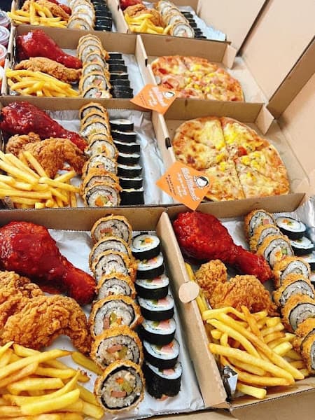 Hình ảnh Tiệm nhà Rảnh - 2