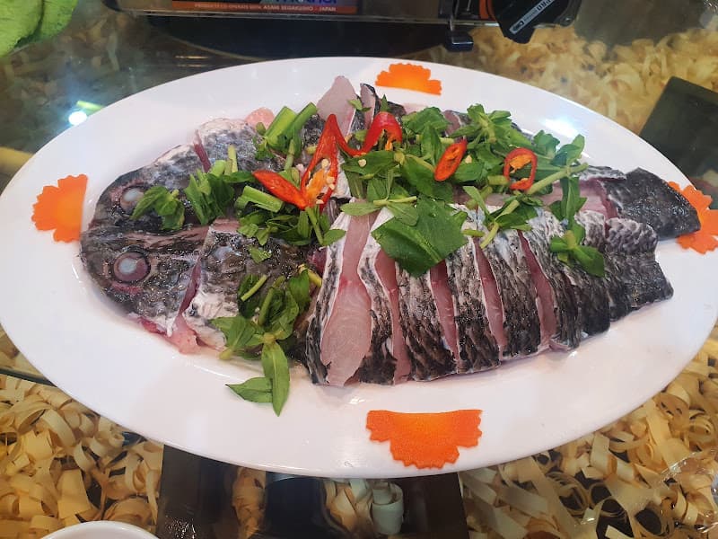 Hình ảnh Nhà Hàng Quảng Trường - 3