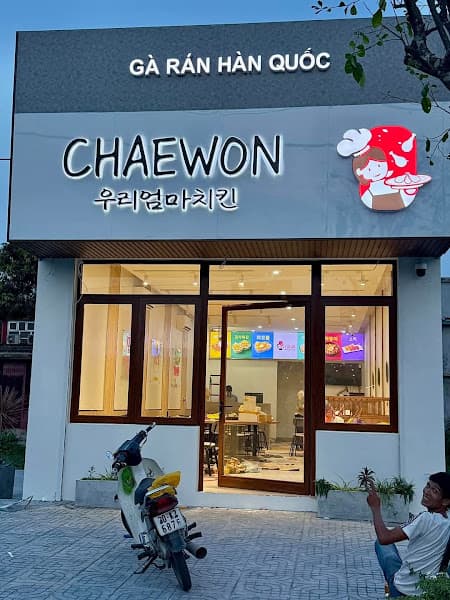 Ảnh bìa Gà rán Chaewon Trịnh Thị Trang
