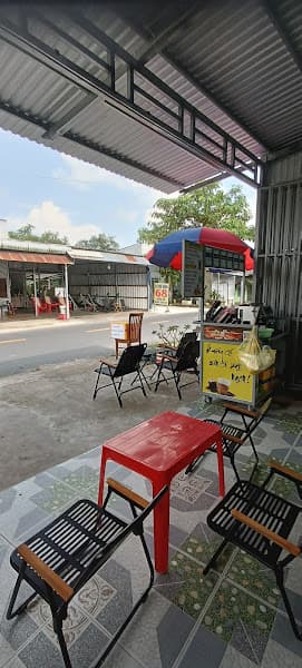 Hình ảnh Cà phê pha máy - Bánh tráng trộn Nhã Vy - 3