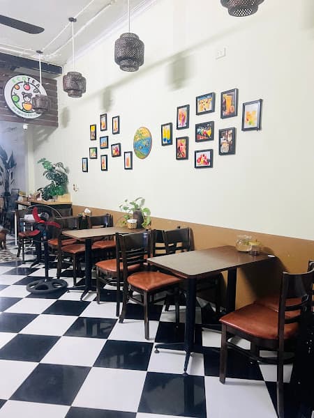 Trà Trái Cây Tươi & Đồ Ăn Vặt - Lẩu Bò Ba Toa
