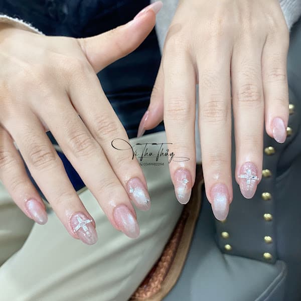 Gội đầu - Nails- Eyelash extensions- massage body- massage foot