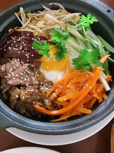 Hình ảnh Cơm Gà Xối Mỡ Cô Hoài - 5