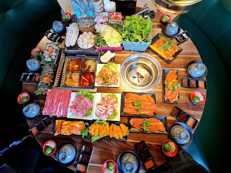 Hình ảnh Nhà Hàng Lá Cọ Xanh - Vua Lẩu Nướng - 4