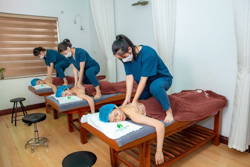 Hình ảnh Massage cổ vai gáy Hà Nội - Gội đầu dưỡng sinh thảo dược - 4