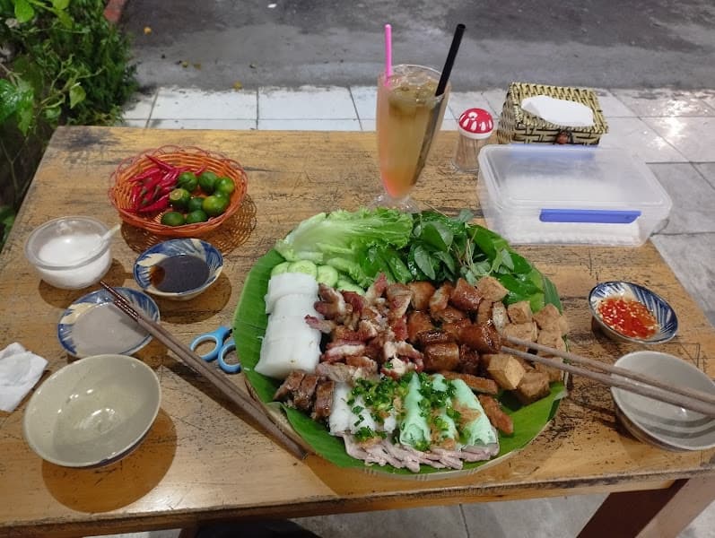 Hình ảnh Bún đậu mắm tôm Pé Lù - 3