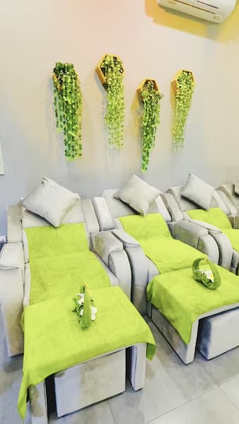 Hình ảnh Thái Long Spa & Nails l Nails - Shampoo - Foot & Body Massage - 4