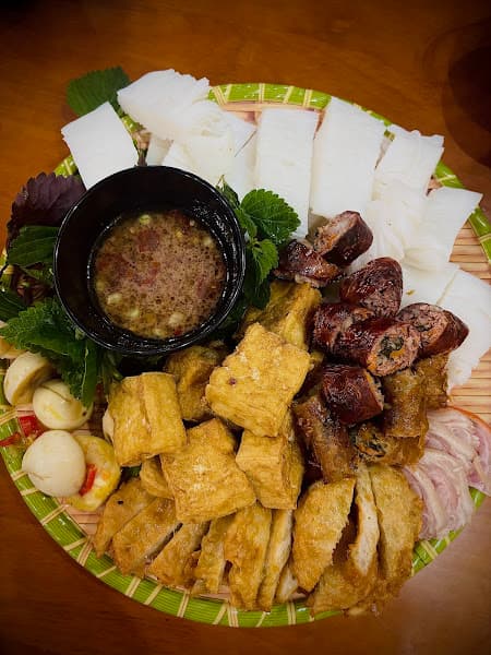 Hình ảnh BÚN ĐẬU 55 - Bún Đậu Mắm Tôm - Nem Nướng Nha Trang - Cafe- Trà Sữa - 4