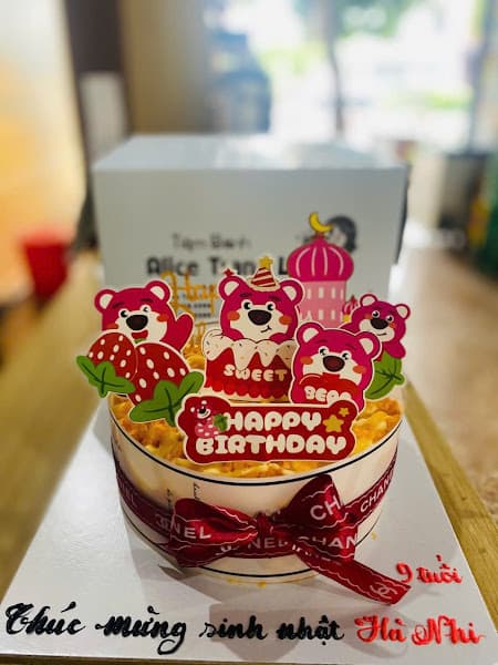 Hình ảnh Tiệm Bánh Sinh Nhật Hà Tĩnh Alice Trang Lê - 4