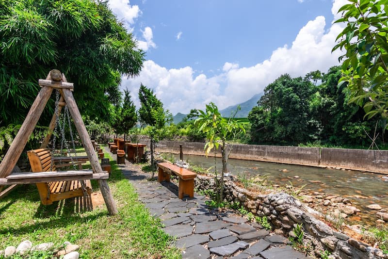 Hình ảnh Sapa Riverside Restaurant & Café - 4
