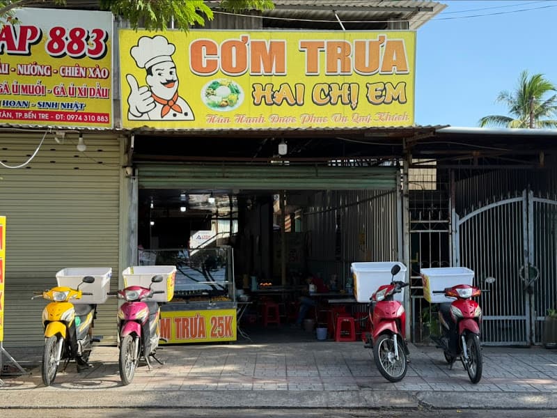 Ảnh bìa Cơm Trưa Hai Chị Em