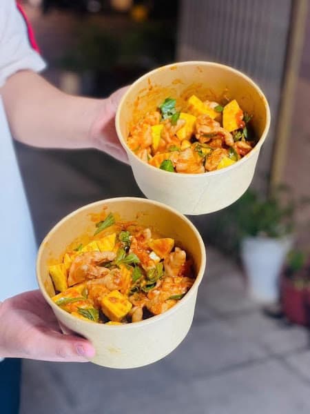 Hình ảnh Tiệm Trà HANA - Bánh Tráng Trộn,Cuốn - Chân Gà Sốt Thái - Bánh Crepe Sầu Riêng - 7