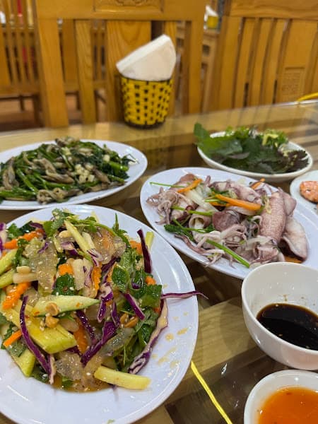 Hình ảnh Nhà hàng Cây Me - 2