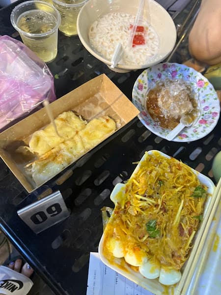 Hình ảnh Bánh tráng trộn Chú Luân - 4