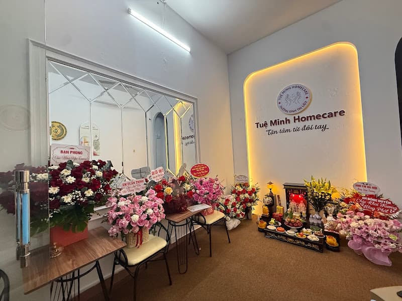 Hình ảnh Tuệ Minh Homecare - gội đầu dưỡng sinh - massage body - massage bầu - trị liệu cơ , xương , khớp - 5