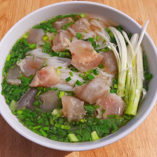 Hình ảnh Phở khô Hà lan bà nghiệp. phở vịt quay - 2