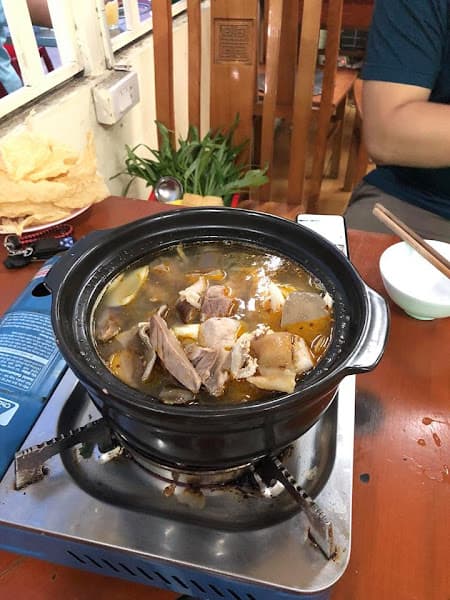 Hình ảnh Quán Nhậu Bình Dân Quang Chính Hiệu - 2