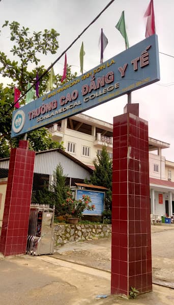 Ảnh bìa Trường Cao Đẳng Y Tế Sơn La
