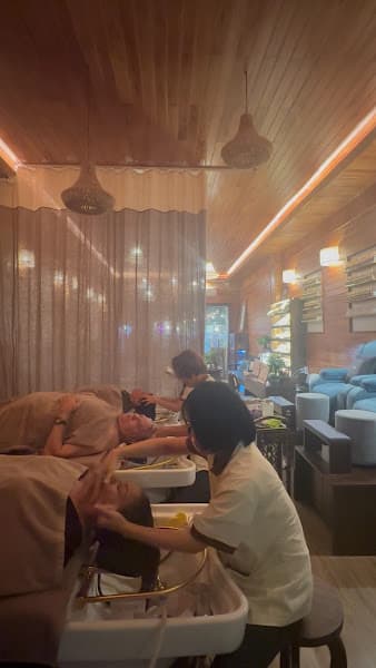 Hình ảnh Herbal Spa & Therapy – Relaxing Massage, Sauna, Steambath, Nourishing Shampoo Therapy, Cupping, Nail & Beauty Care - 2