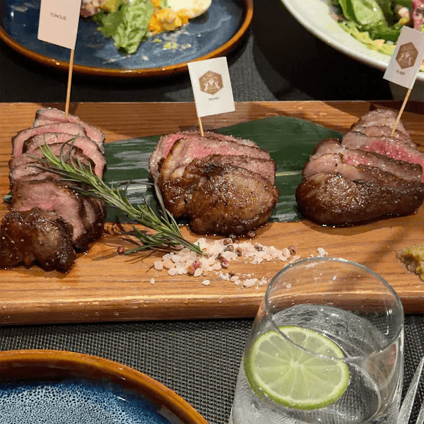 Hình ảnh Ussina Aging Beef & Bar - 3