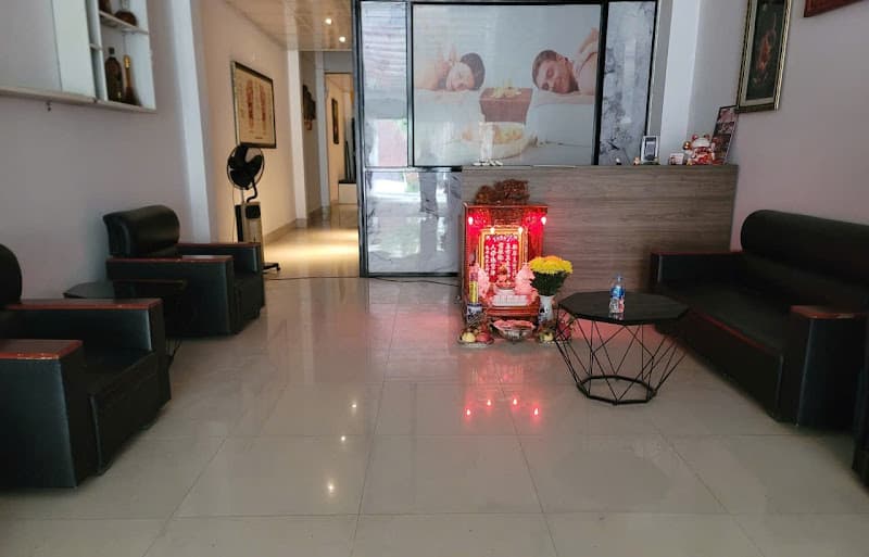 MASSAGE GIA ĐÌNH TÂY NAM
