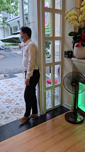 Hình ảnh Nguyễn Sơn 137 - Foot Massage - 3