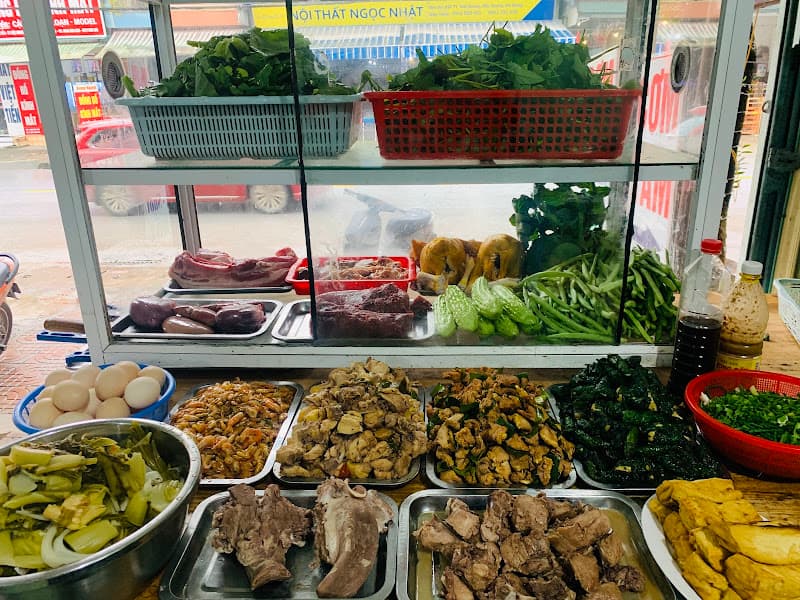 Hình ảnh Cơm tám Mạnh Thuỷ - 4