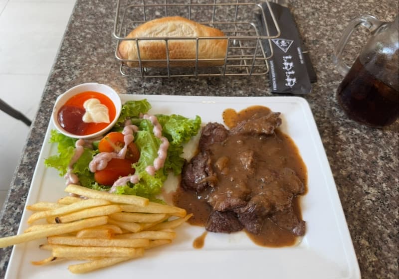 Hình ảnh Beefsteak Titi ( Quán Pháp TiTi) - 2