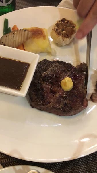 Hình ảnh Le Monde Steak - 3