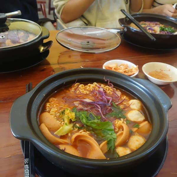 Hình ảnh Quán Cô Thắm Bún Đậu - Mì Cay - 4
