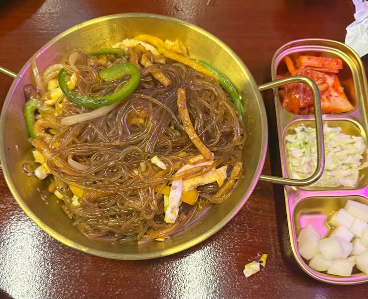 Hình ảnh Nhà Hàng Chicken & Friez - 4