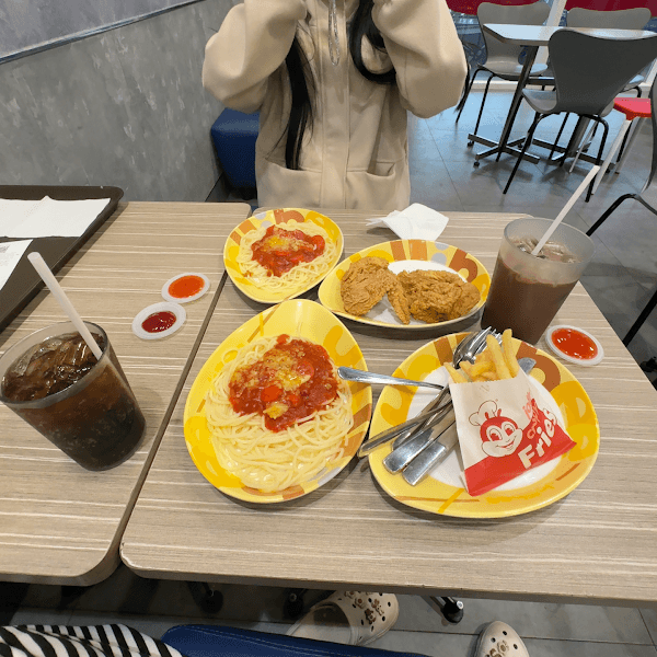 Hình ảnh Jollibee GO! Thái Nguyên - 4
