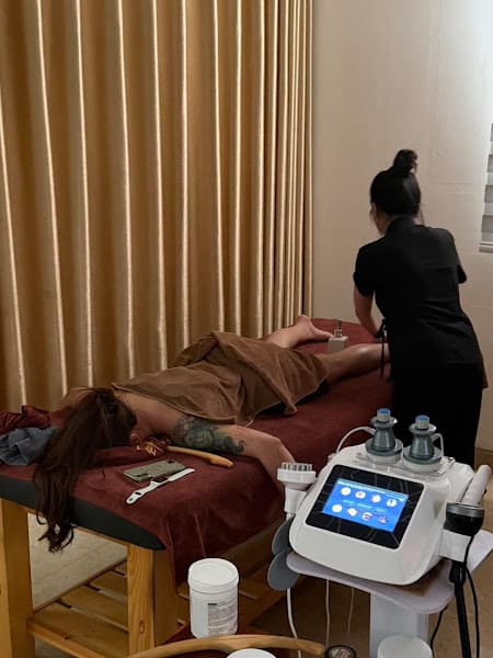 Hình ảnh C.Y.N SPA Gội Đầu Dưỡng Sinh & Massage Trị Liệu - 3