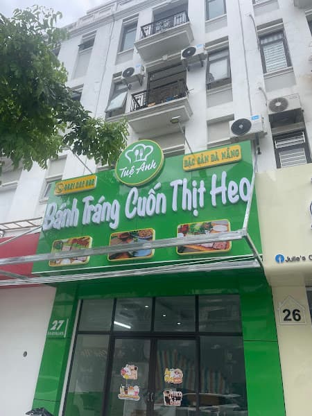 Bánh Tráng Cuốn Thịt Heo Tuệ Anh
