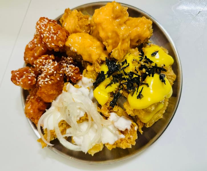 Hình ảnh Tok Nhà Mình - 2